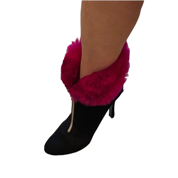 Vintage Terry de Havilland black boot with fuchsia faux fur in size 39 - Picture 9 of 10